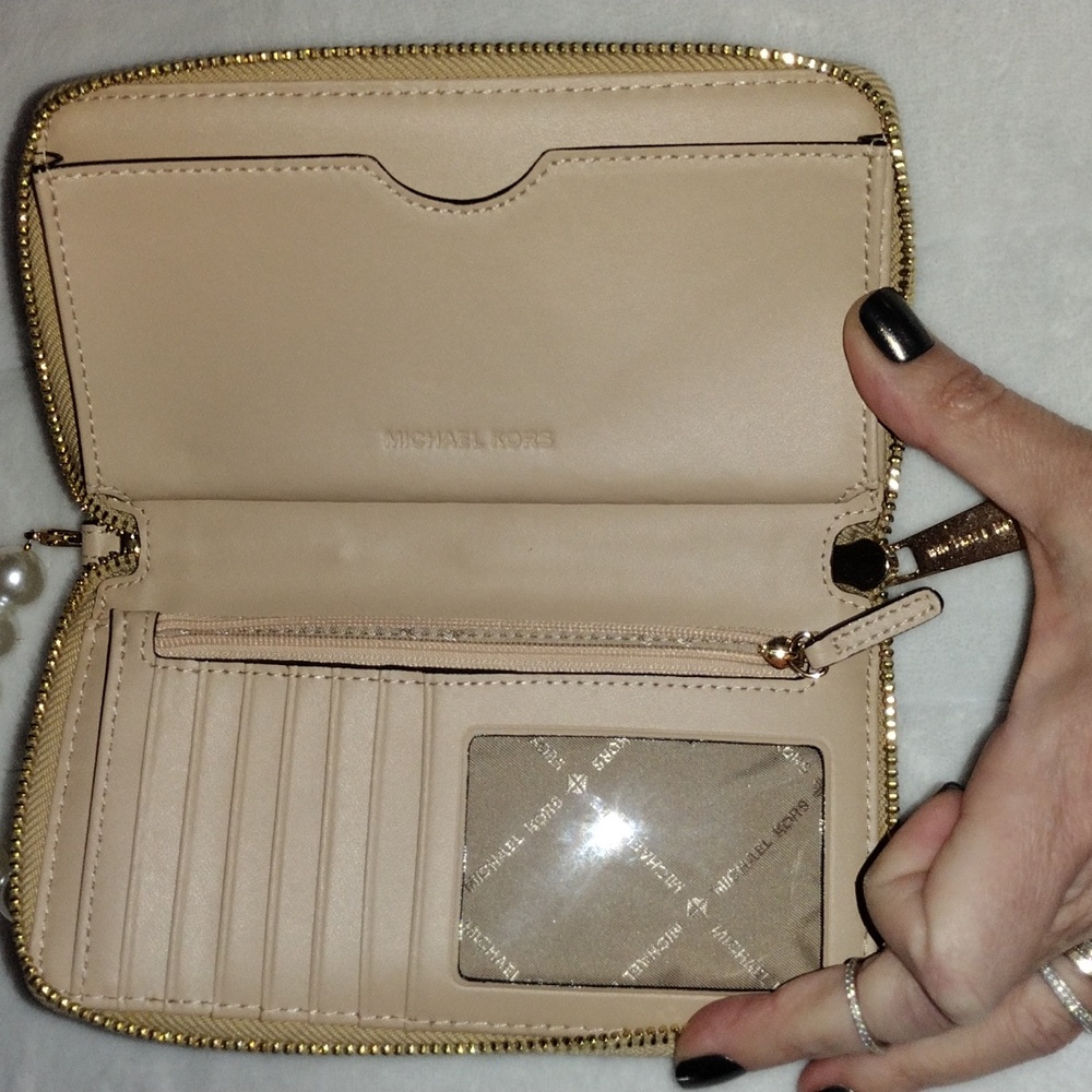 Michael Kors Gold Wallet with Pearl Handle - Picture 6 of 13